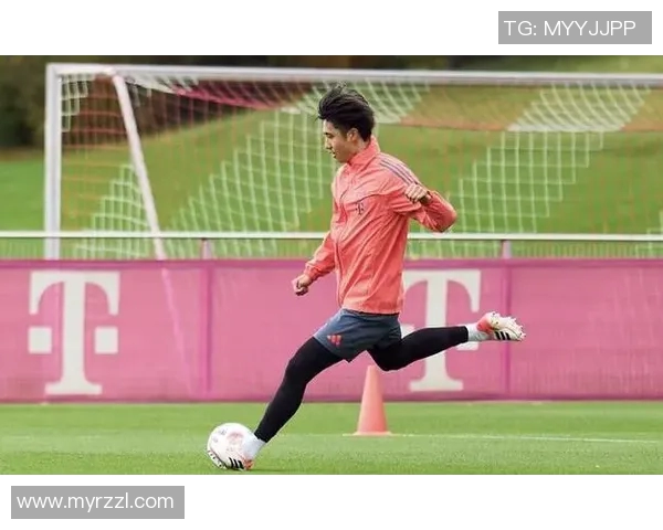 穆西亚拉崛起之路：从青训天才到足坛新星的成长故事